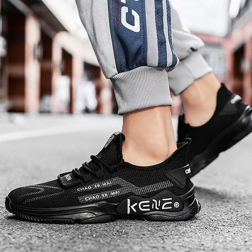 YUKIO Men Sneakers