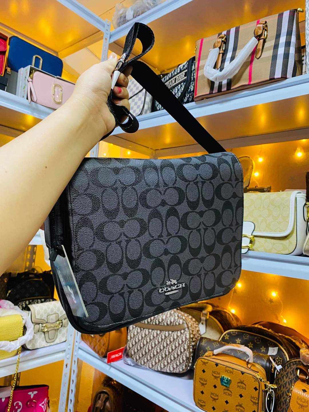 Messenger Bag w/ paperbag