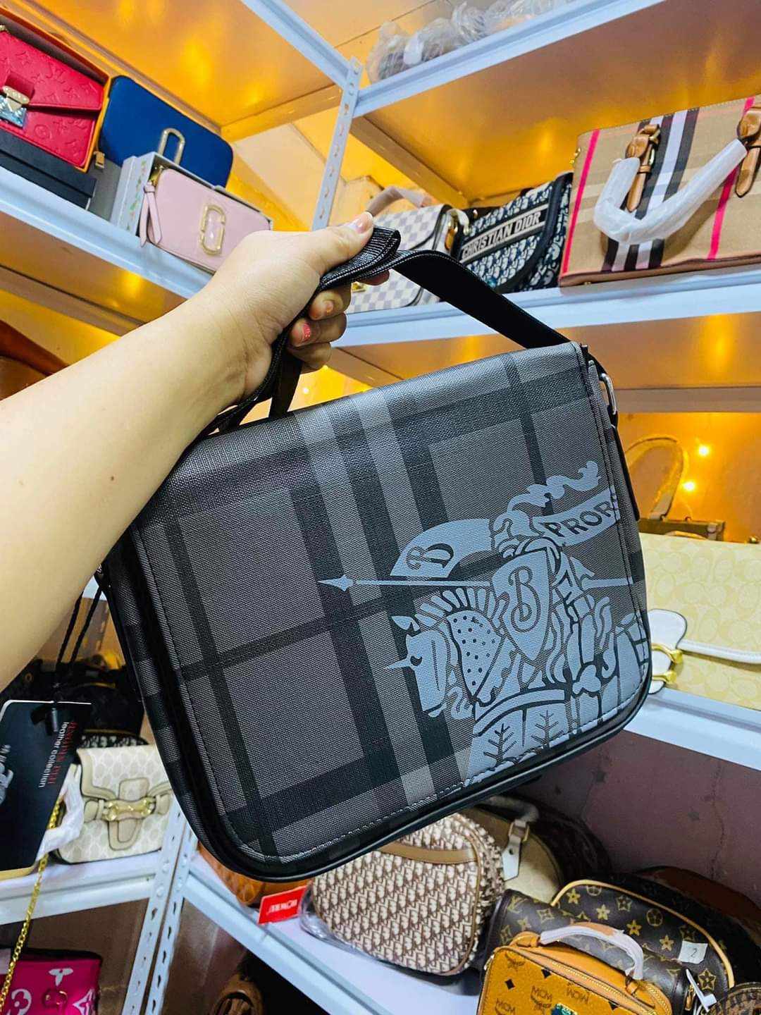 Messenger Bag w/ paperbag
