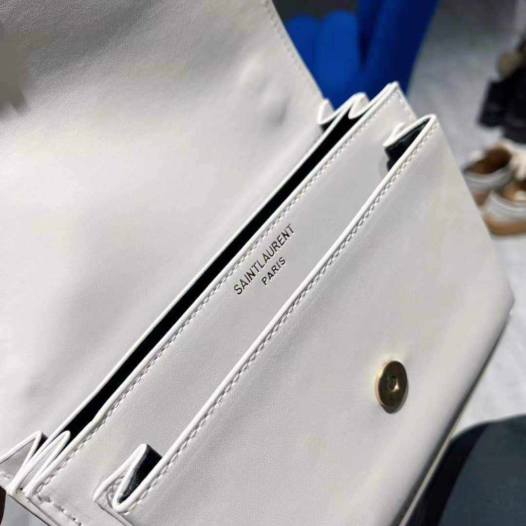 SL Quality sling bag with box