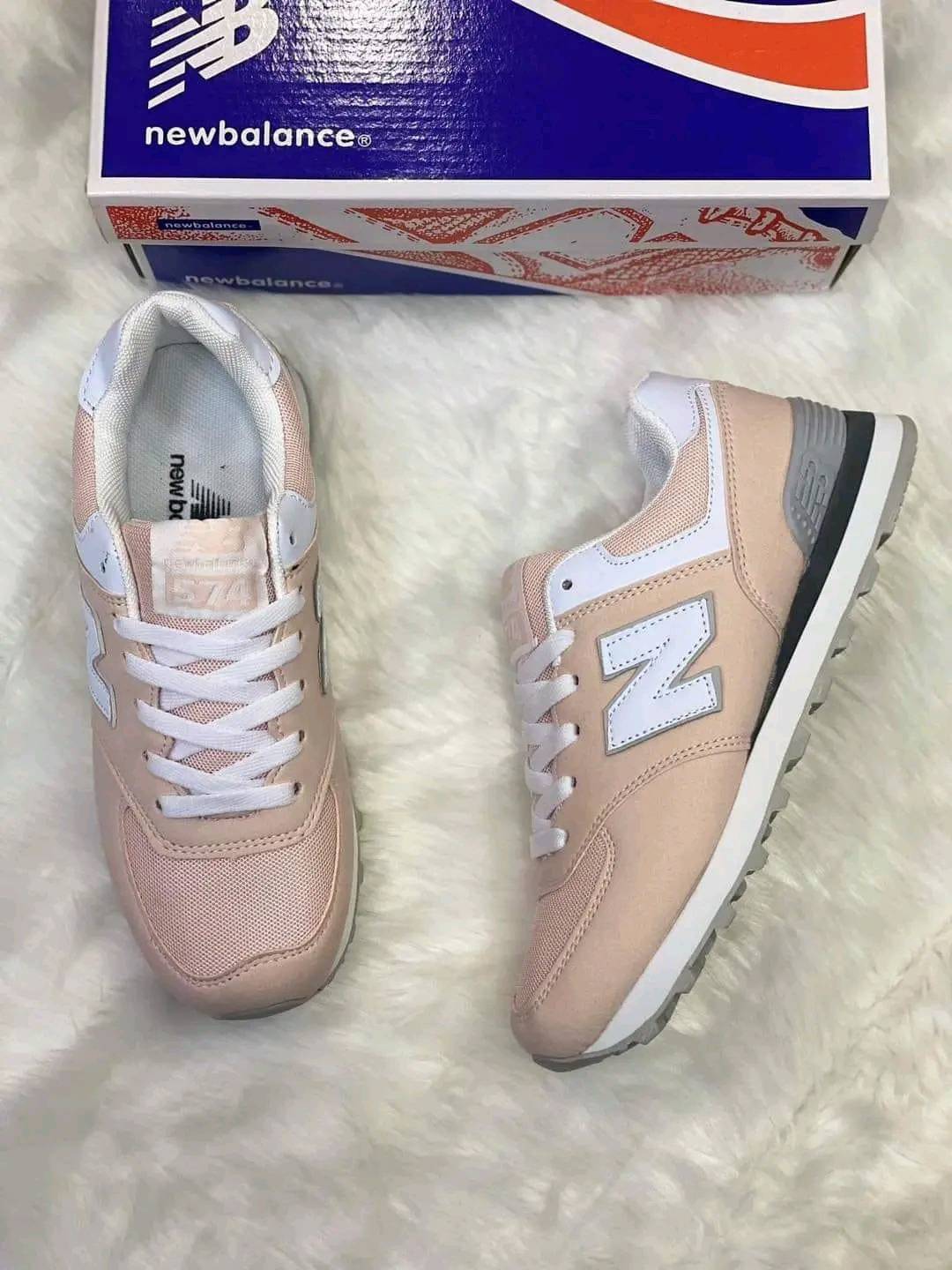 Women's Sneakers