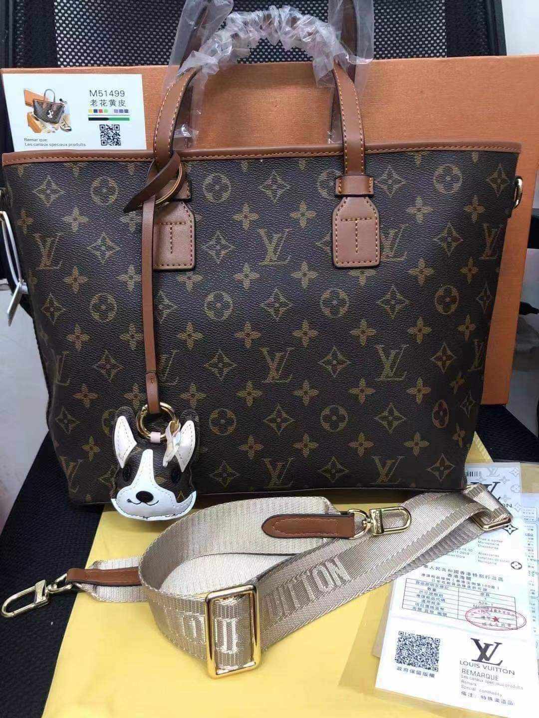 Shoulder Bag with box