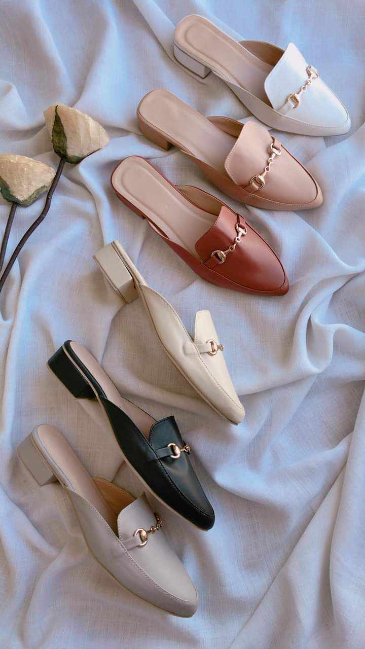 Mini Heels or Low Heels