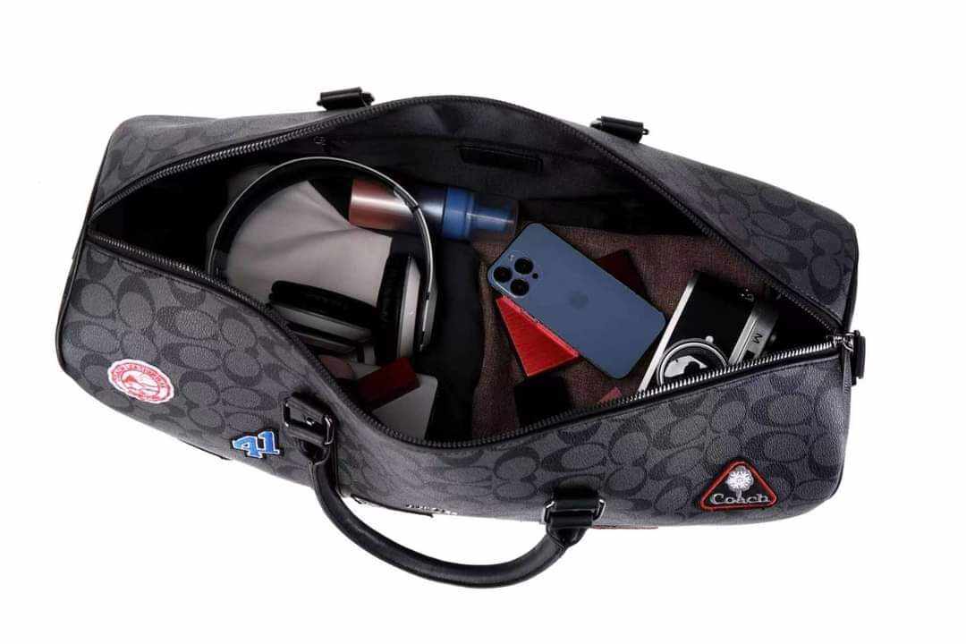 Traveling Bag