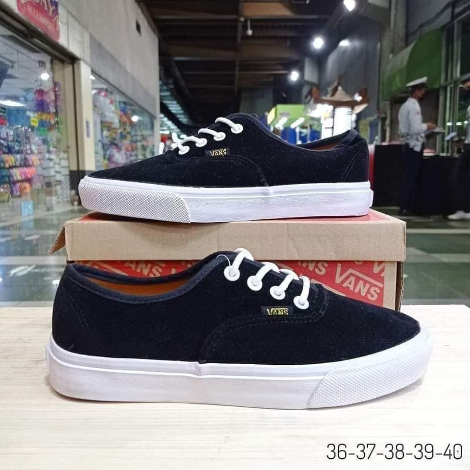 Women's Sneakers