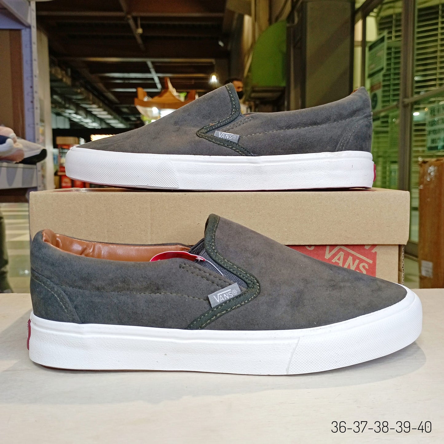 Women's Sneakers
