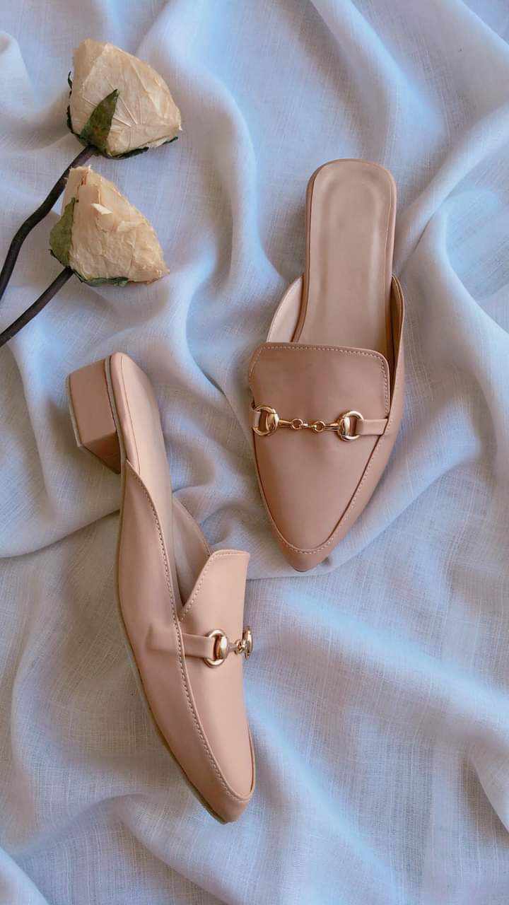 Mini Heels or Low Heels