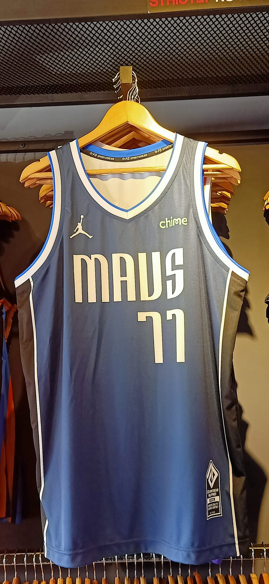 Dallas77