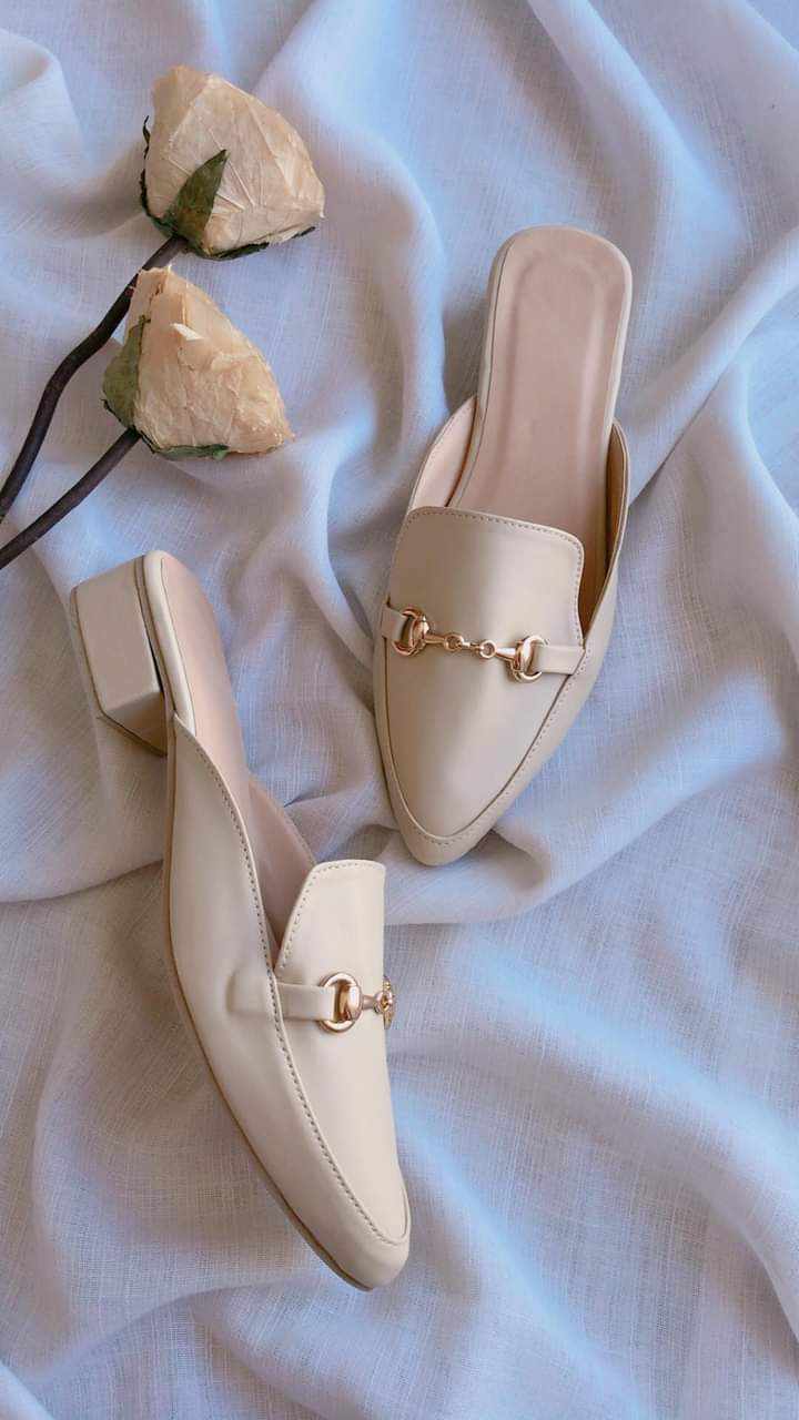 Mini Heels or Low Heels