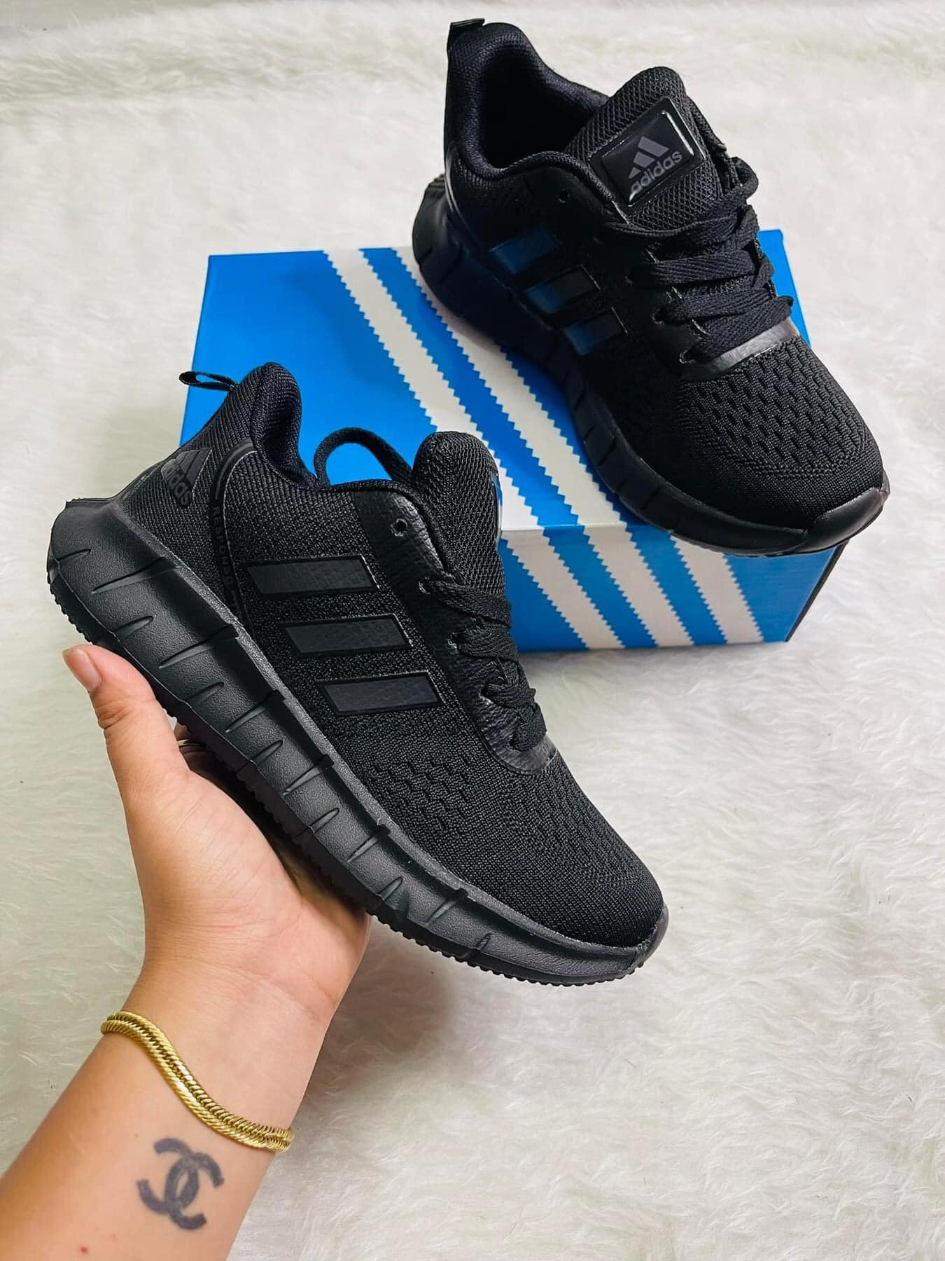Women's Shoes
