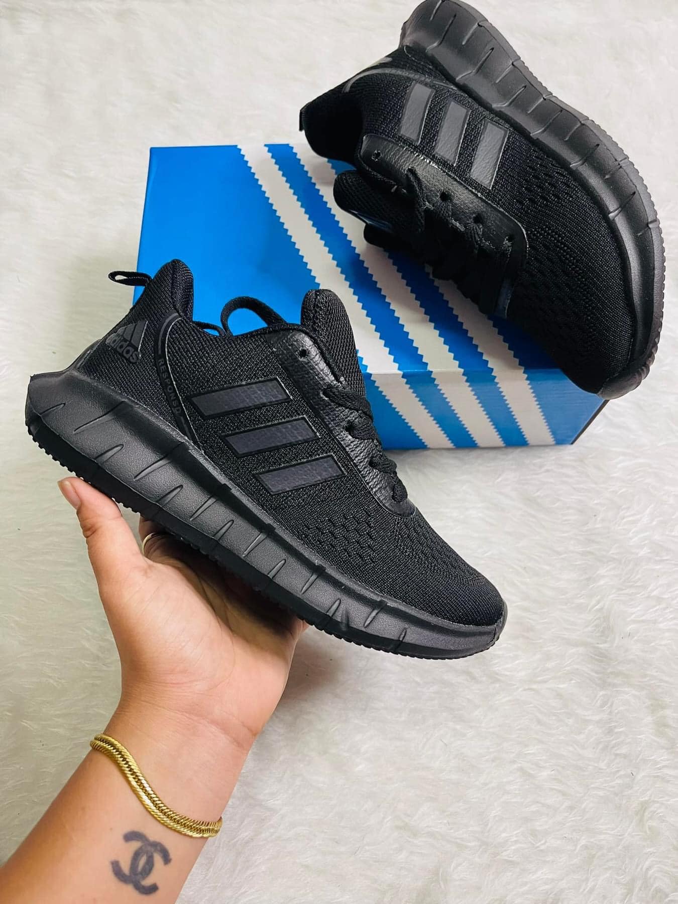 Women's Shoes