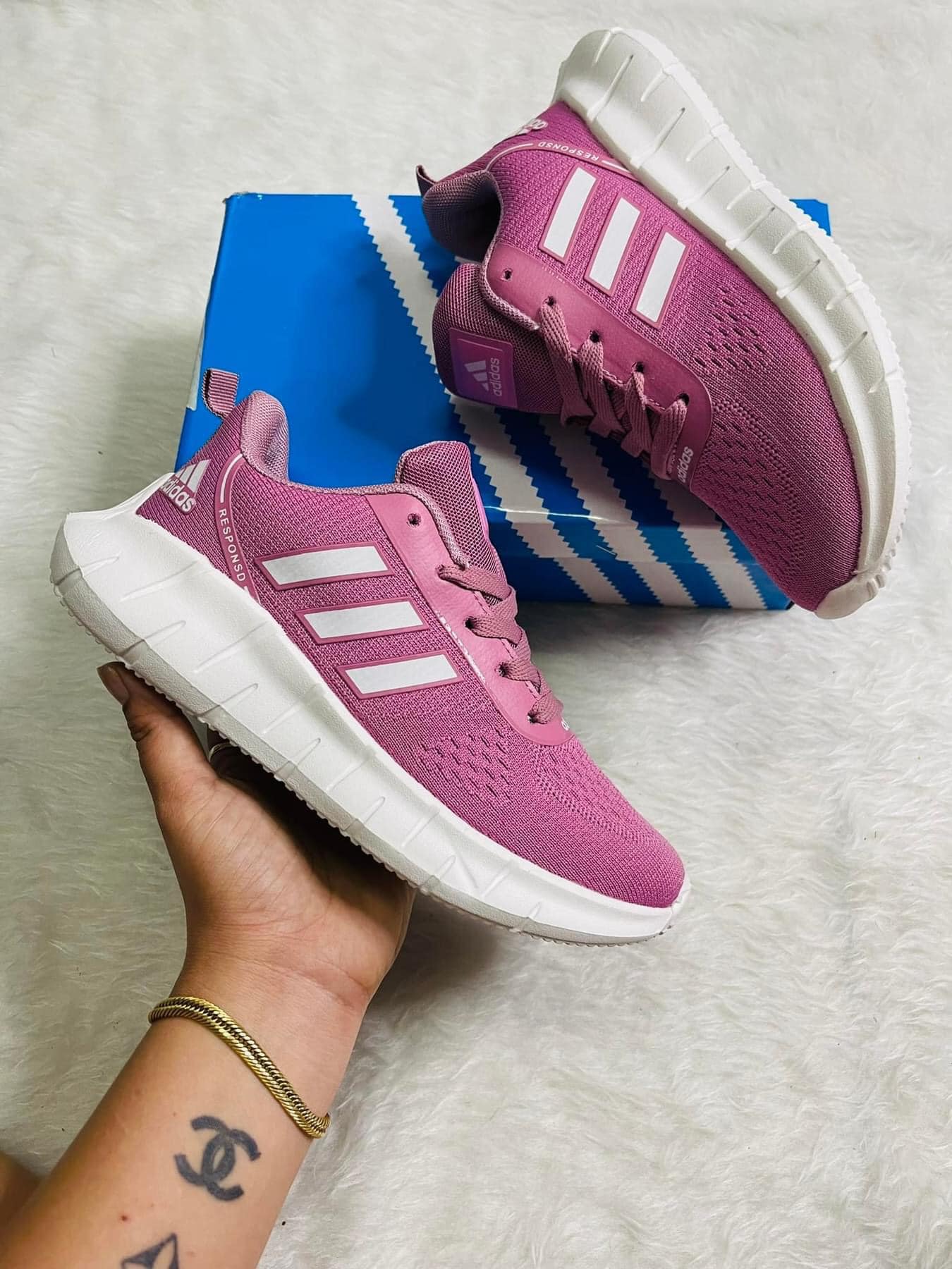 Women's Shoes