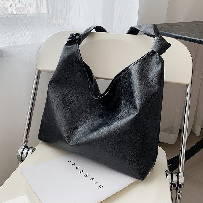 GRETA Womens Shoulder Bag