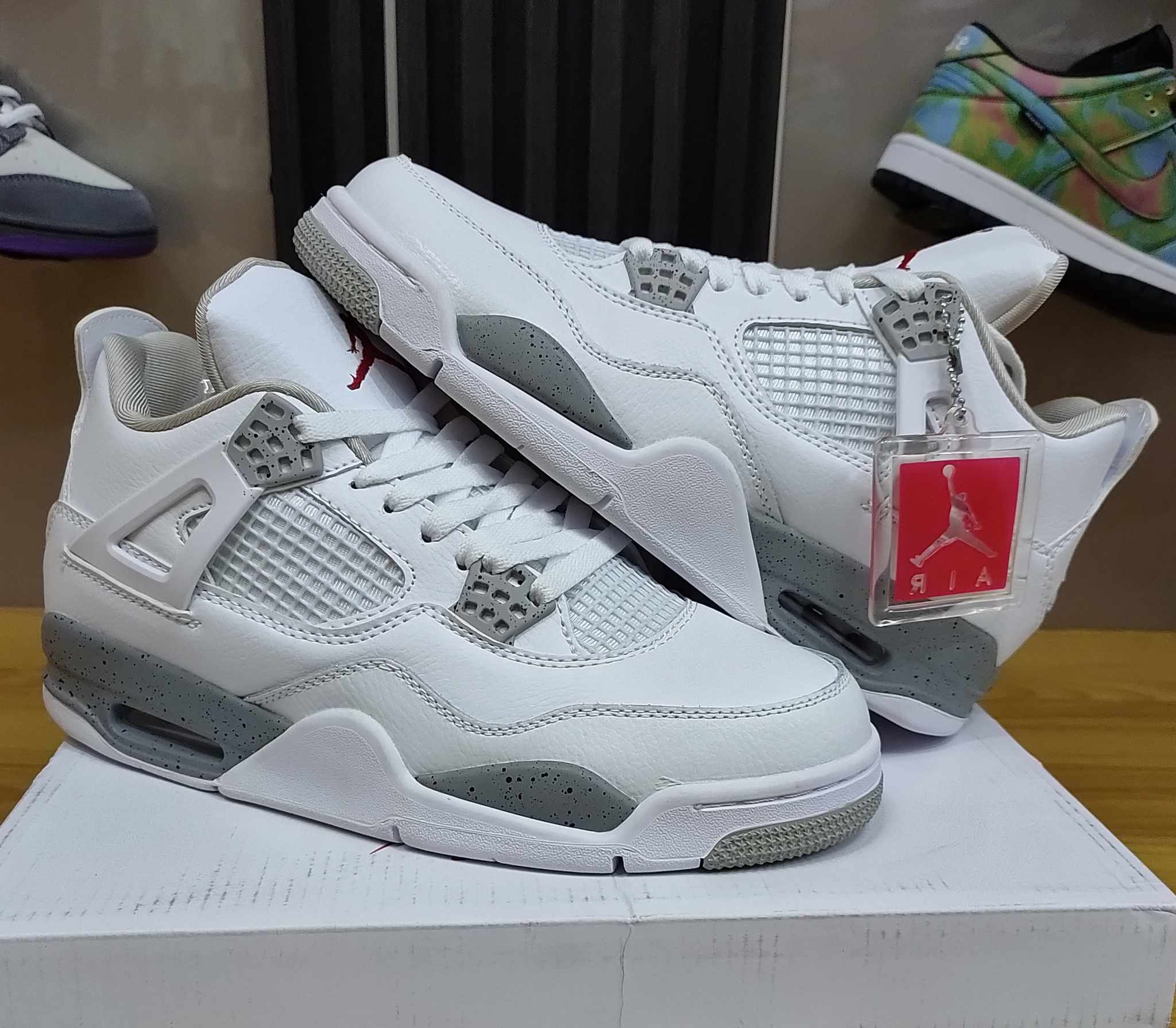 Jordan4 