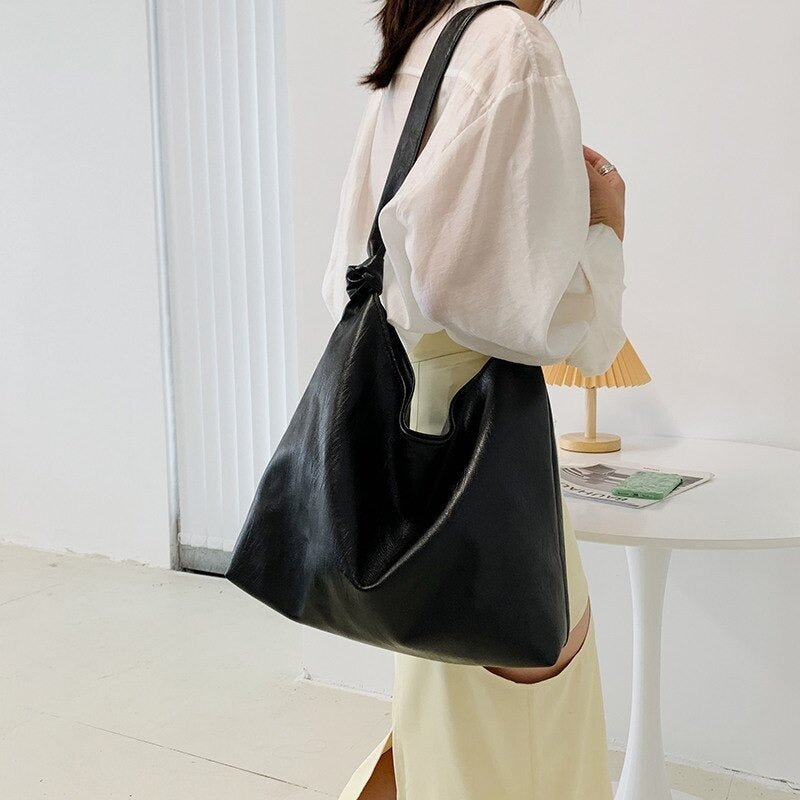 GRETA Womens Shoulder Bag