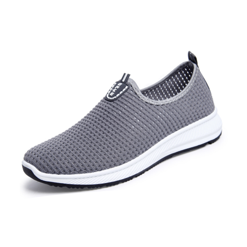 HUGH Men Sneakers