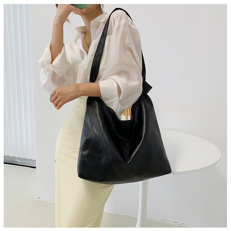 GRETA Womens Shoulder Bag