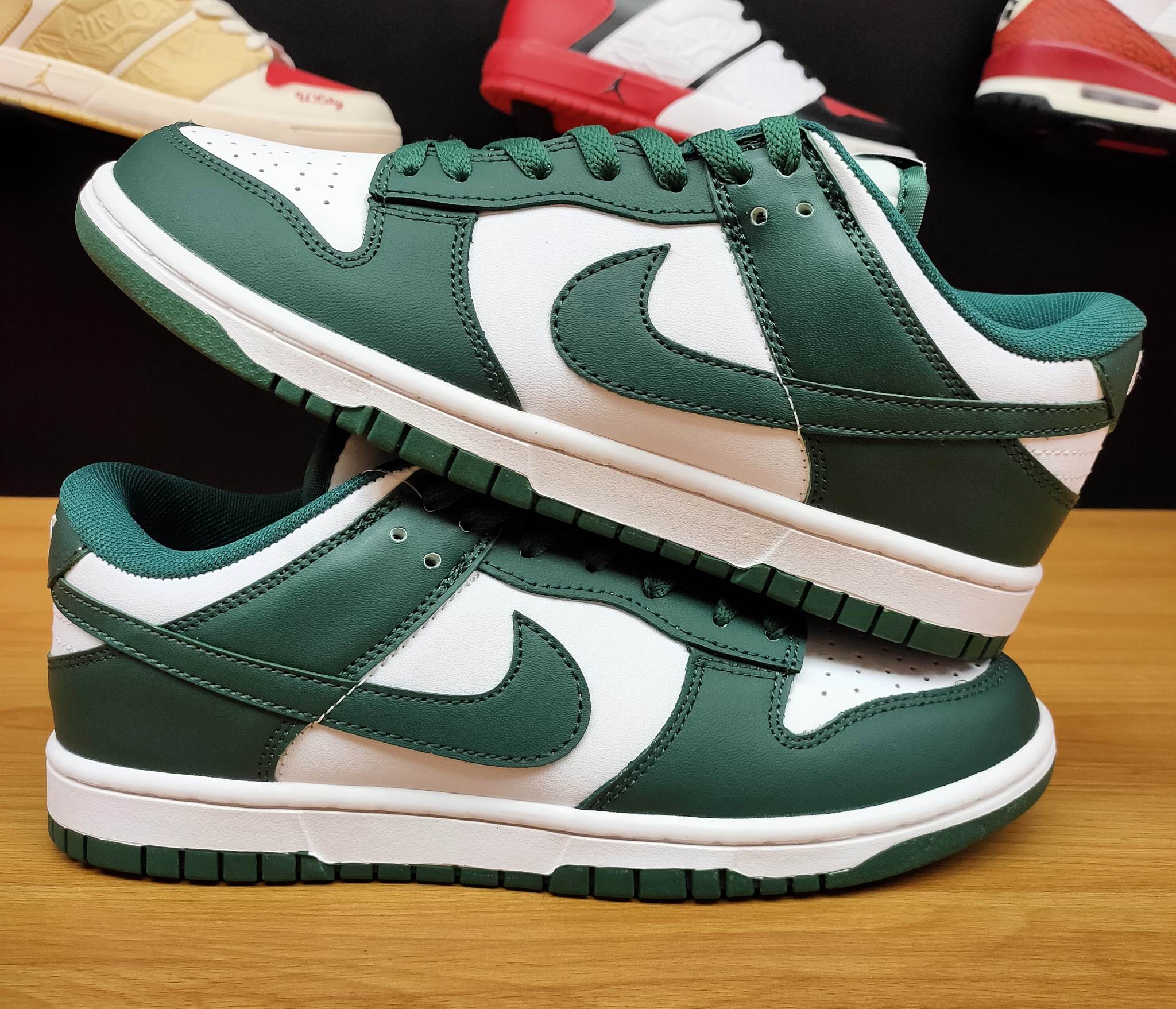 Nike Dunk Low Varsity Green