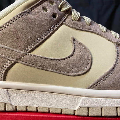 Nike SB Dunk "Sand Drift"