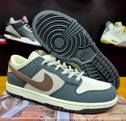 NK SB Dunks Otomo Katsuhiro "SteamBoy"