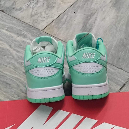 Nike Dunk Low "Green Glow"