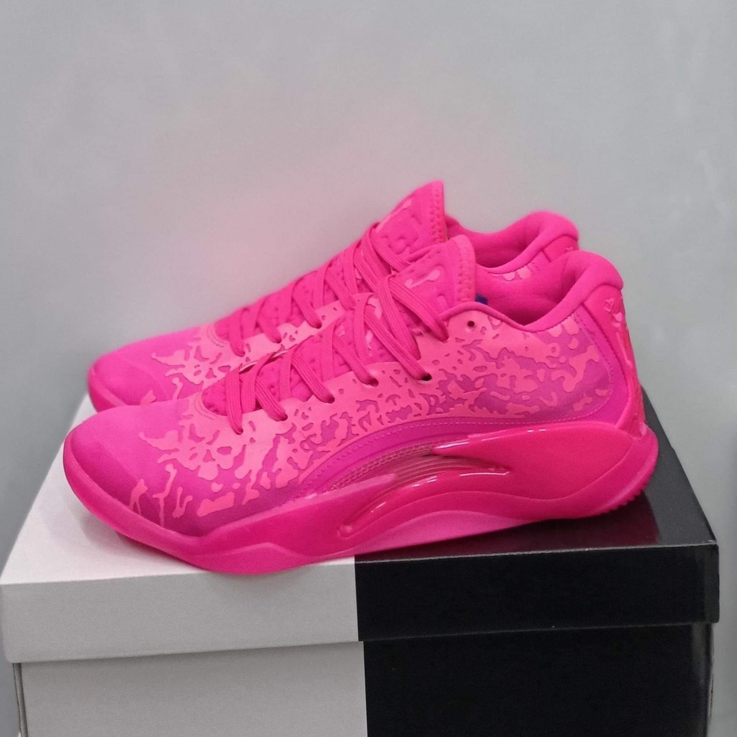 Jordan Zion 3.0 Pink