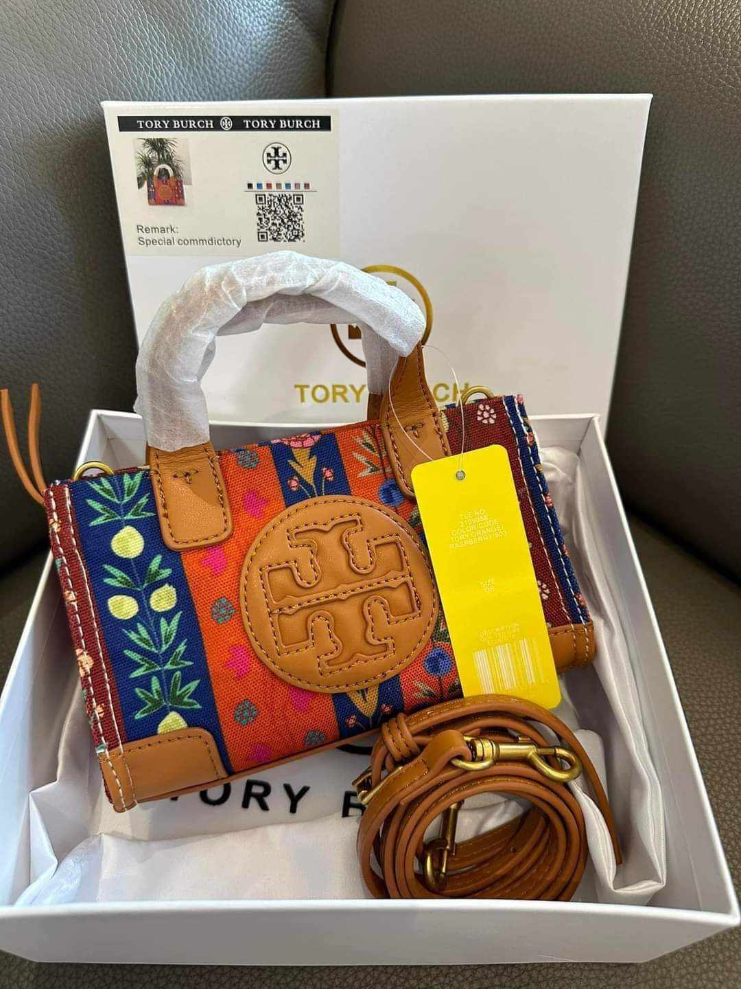 Tory Burch Hand & sling bag with box