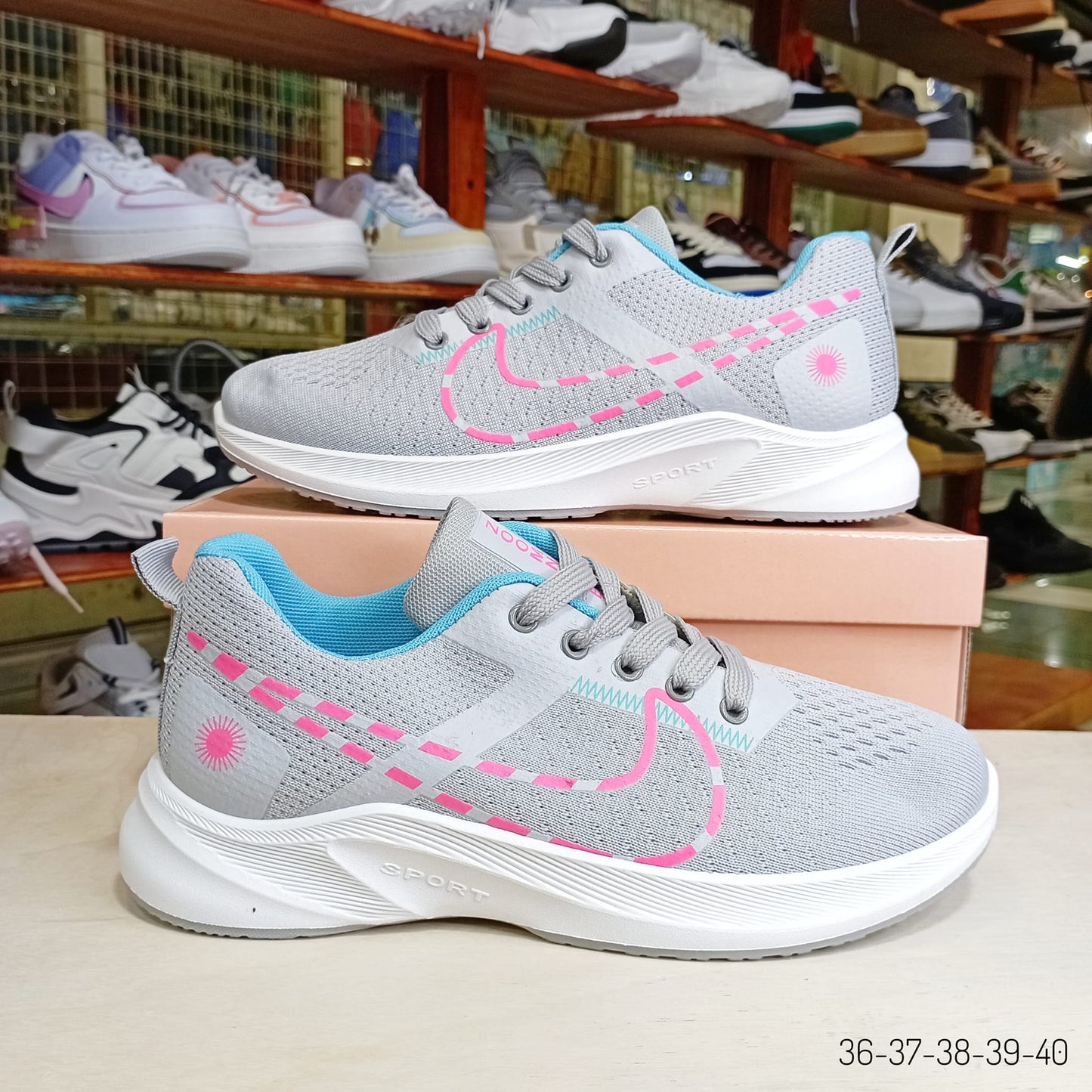 Women's Sneakers