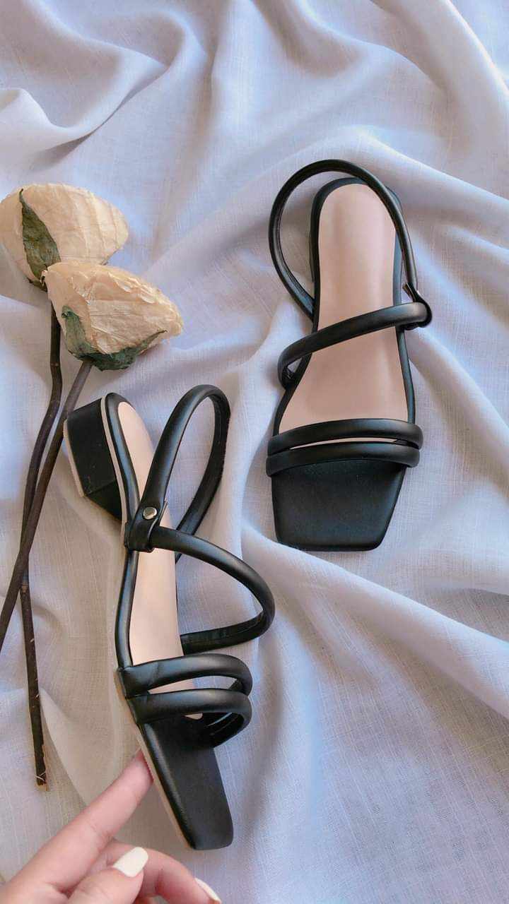 Mini Heels or Low Heels