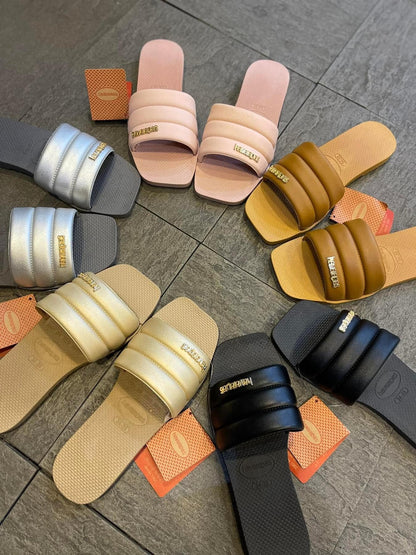 Square-Cut Havaianas