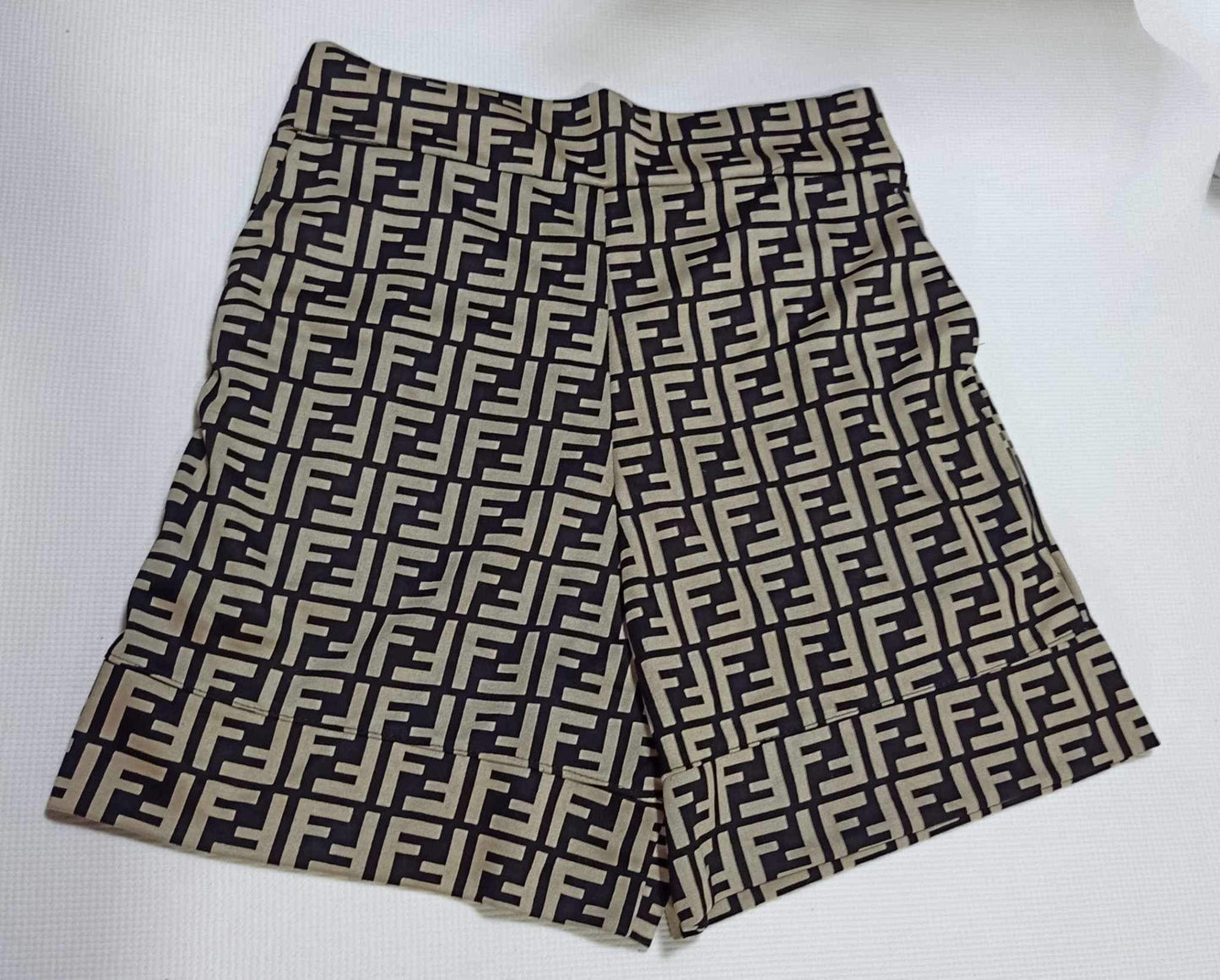 Lena Shorts (WOVEN)