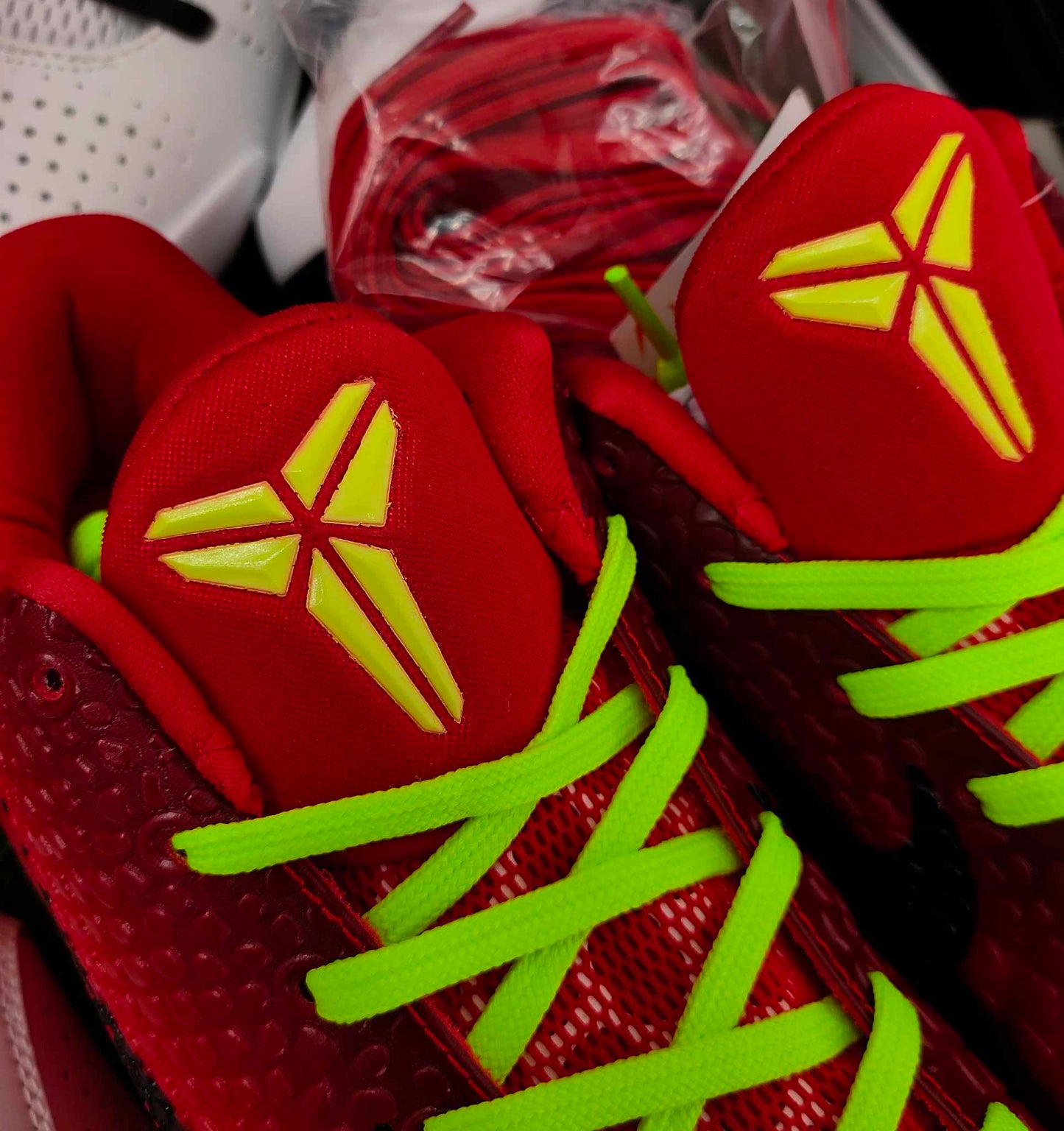 Kobe6 ReverseGrinch