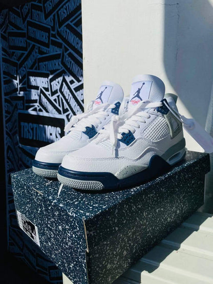 Jordan4 "Midnight Navy"