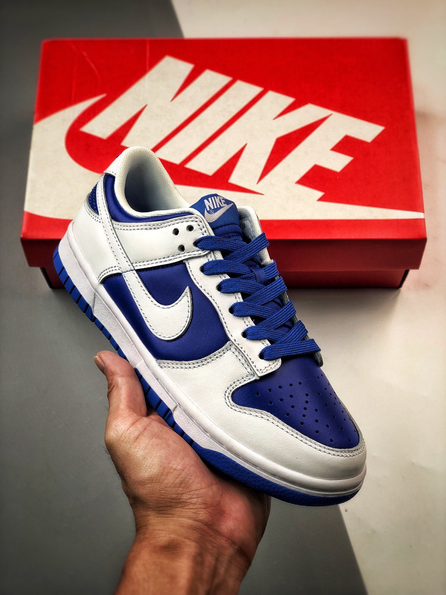 Dunk low hotsell kentucky for sale