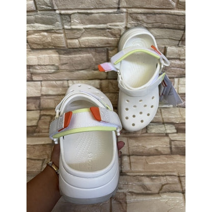 Crocs-Hiker Clog UA pair