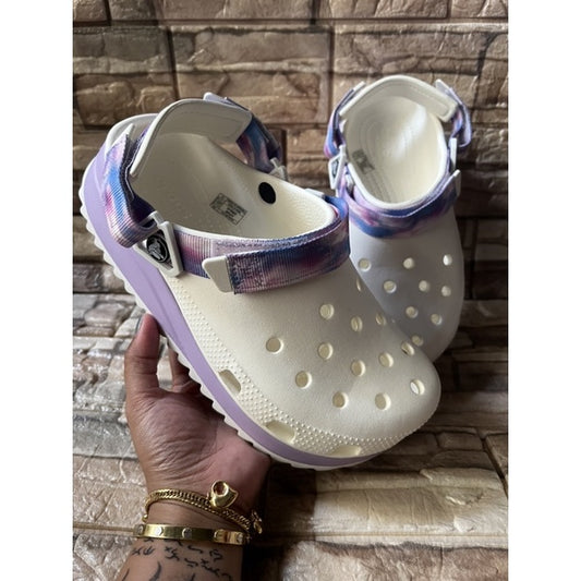 Crocs-Hiker Clog UA pair