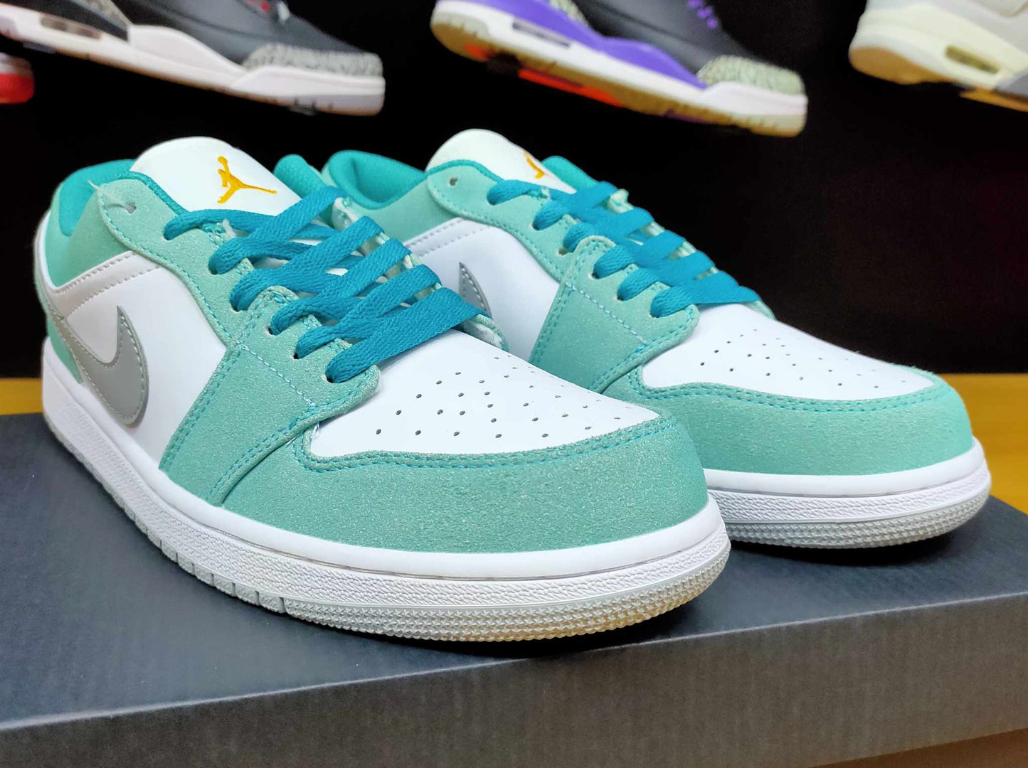 Jordan1Low "New Emerald"