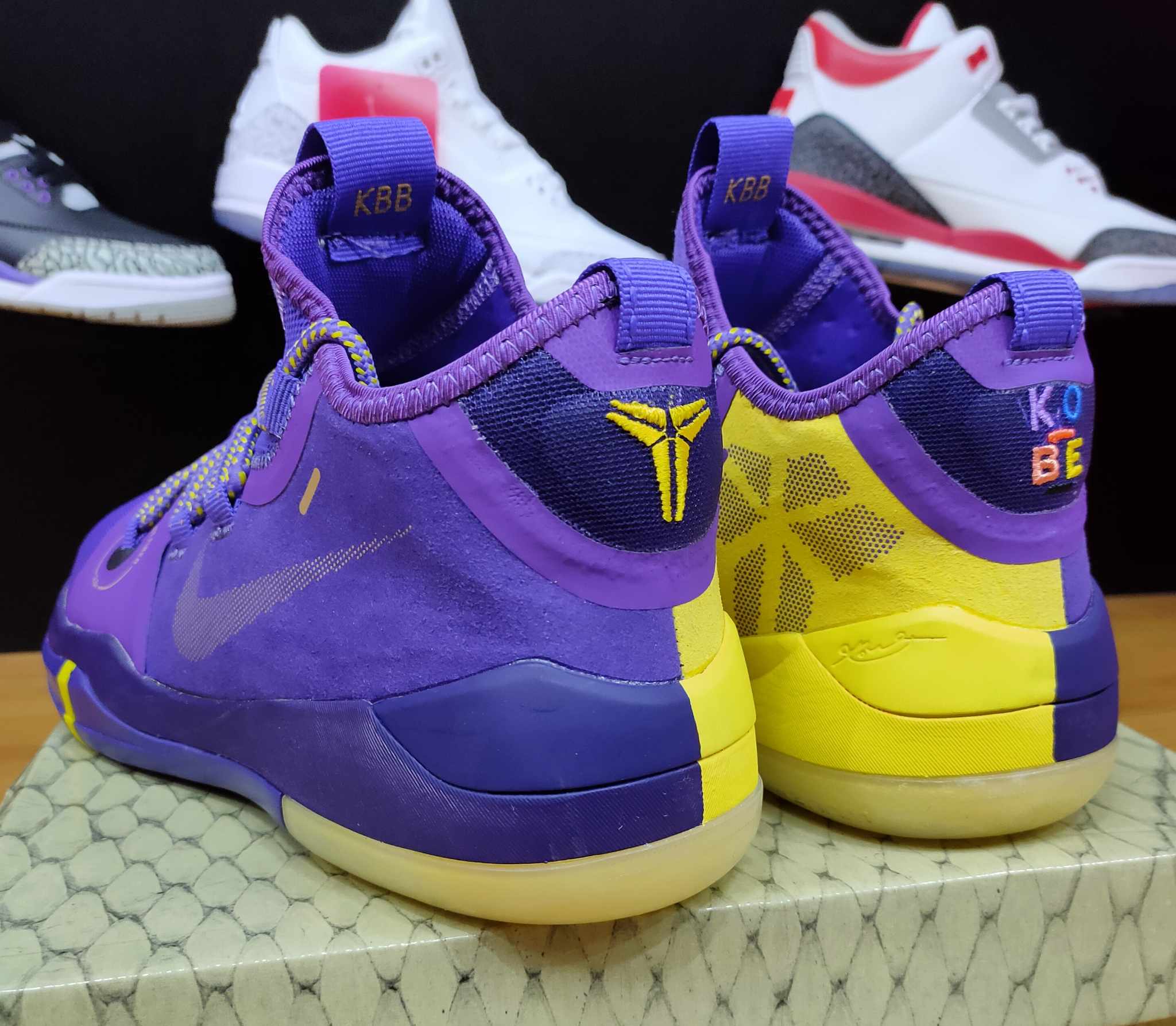 Kobe ad purple outlet yellow