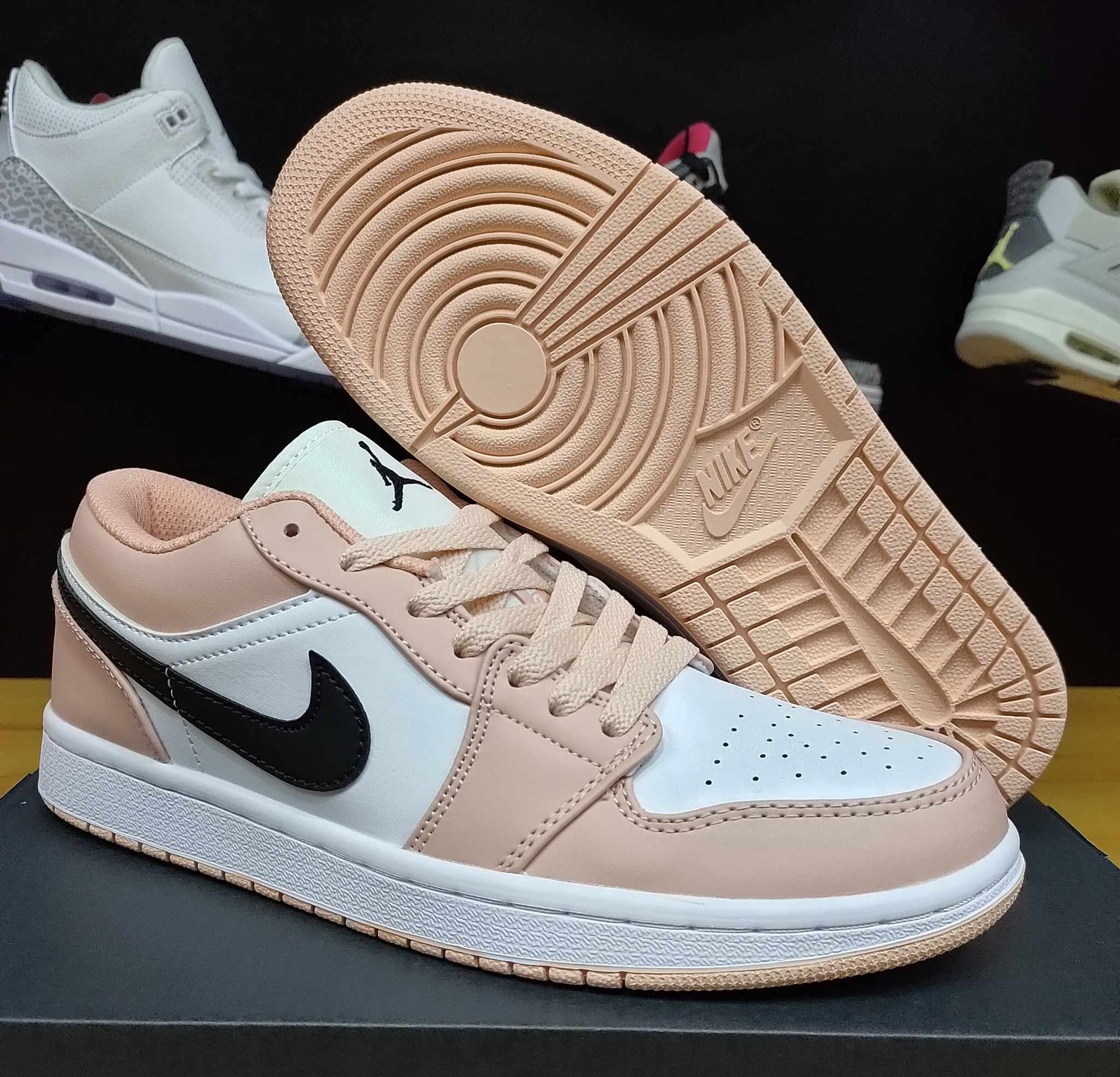 Air jordan 1 hotsell low pink sole