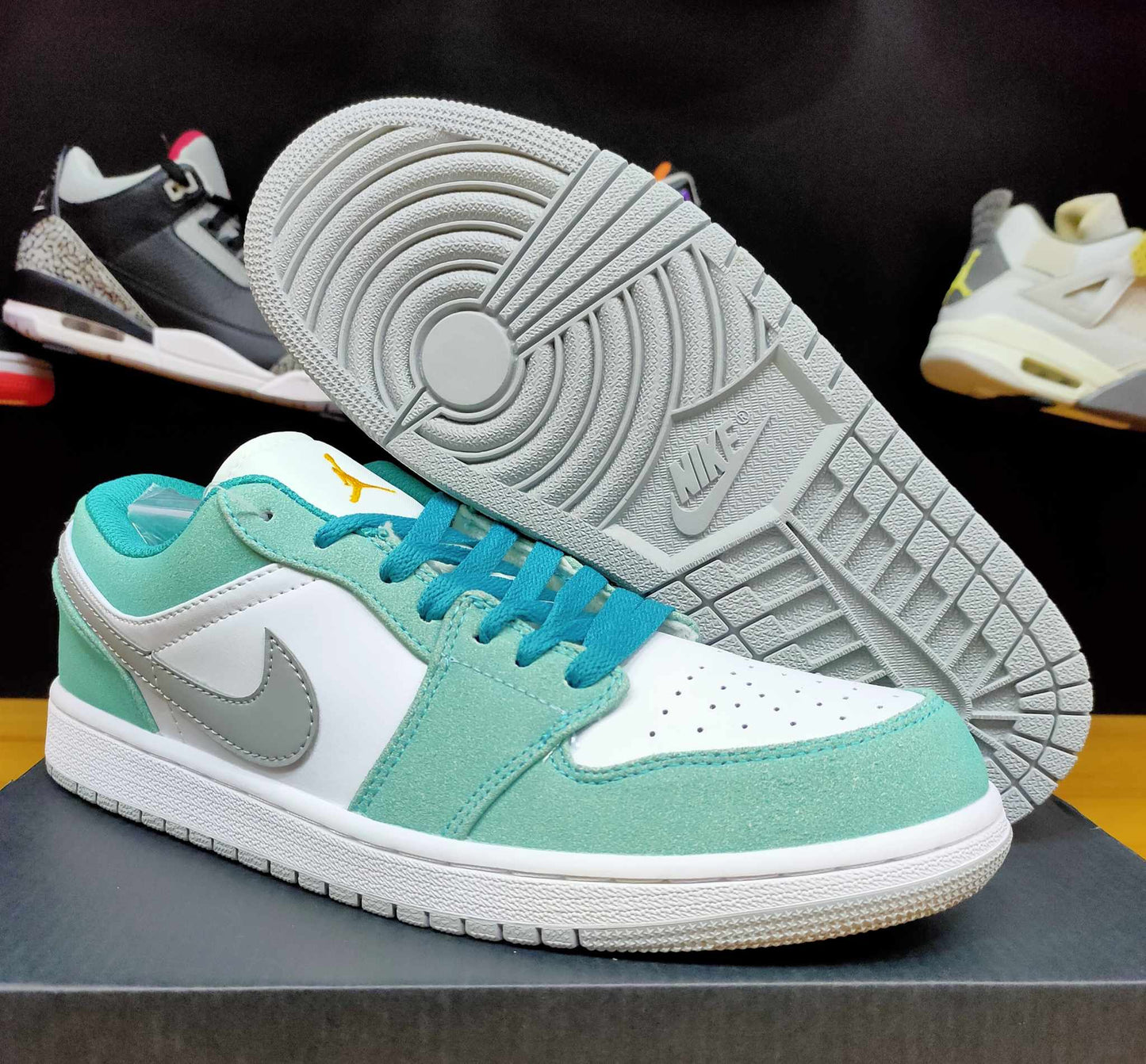 Jordan1Low "New Emerald"