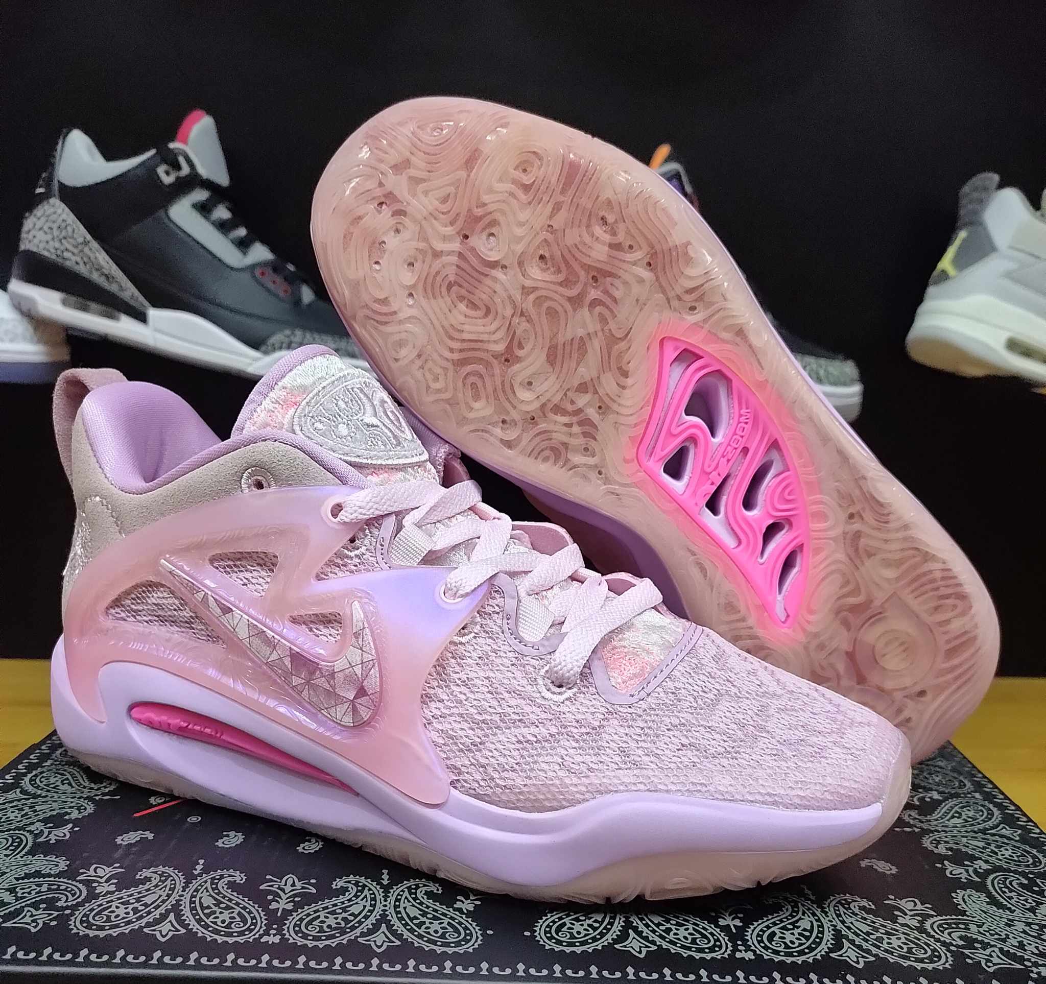 KD15 Aunt Pearl Sole Kicks PH