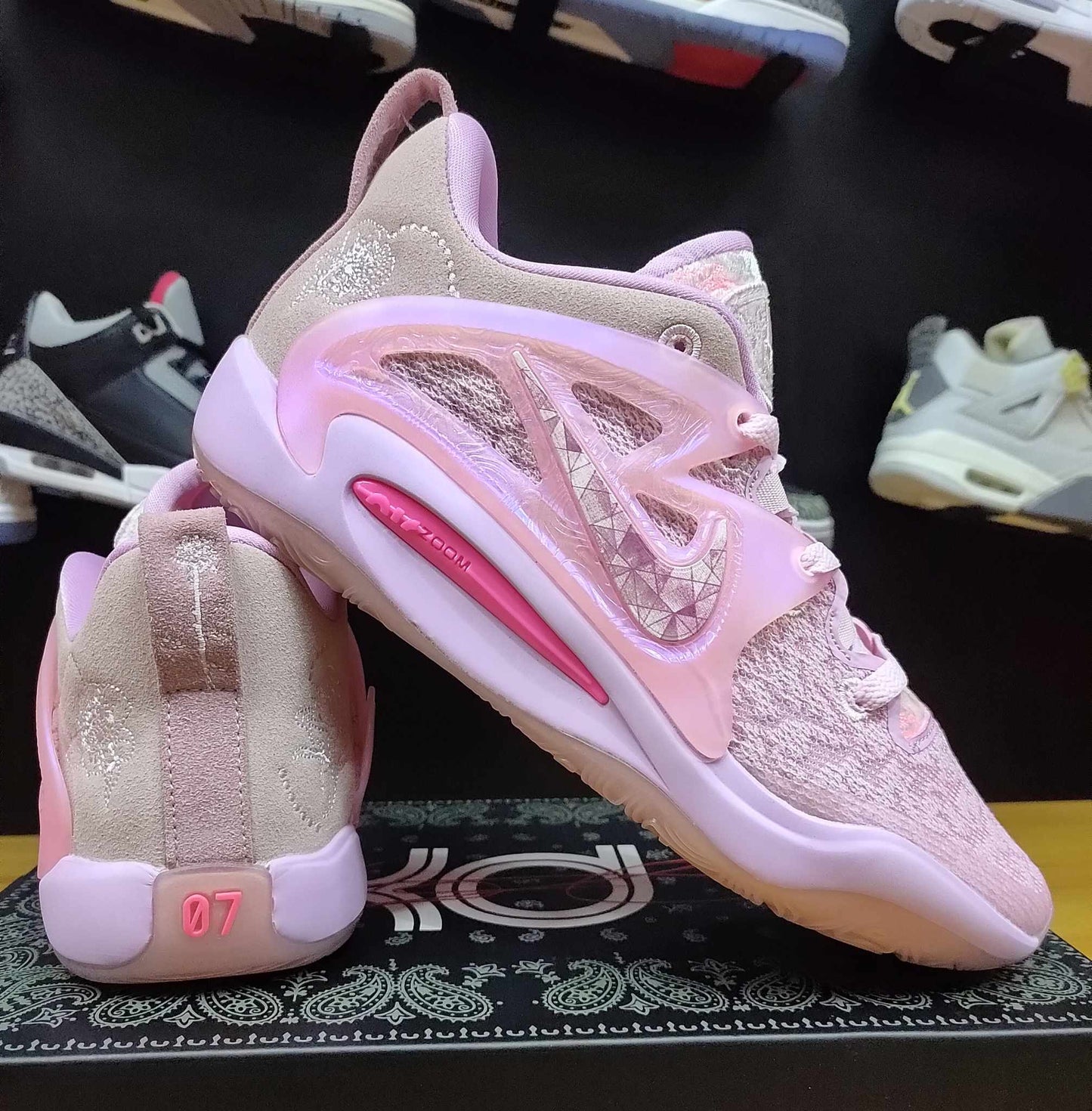 KD15 "Aunt Pearl"