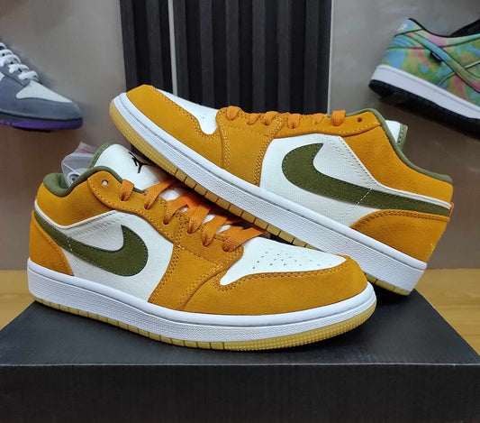 Jordan 1 Low "Light Curry  Ceramic"