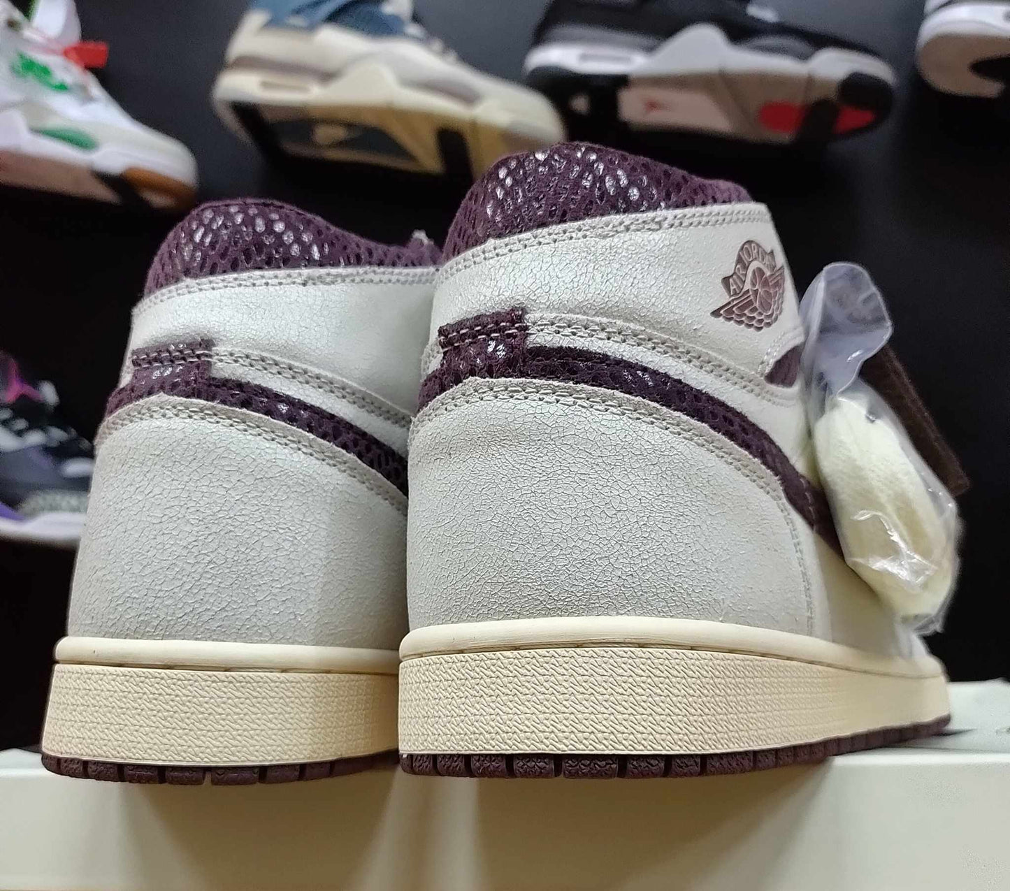 Jordan 1 High "A Ma Maniere"