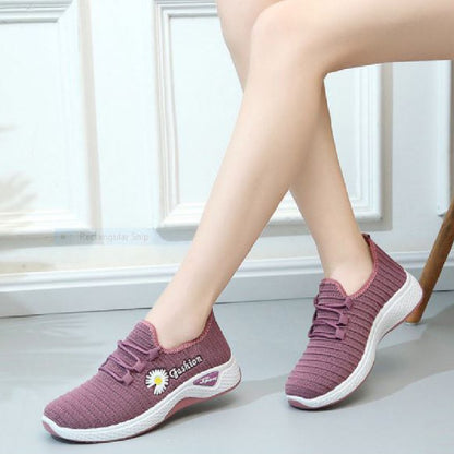 EOWYN Women Sneakers